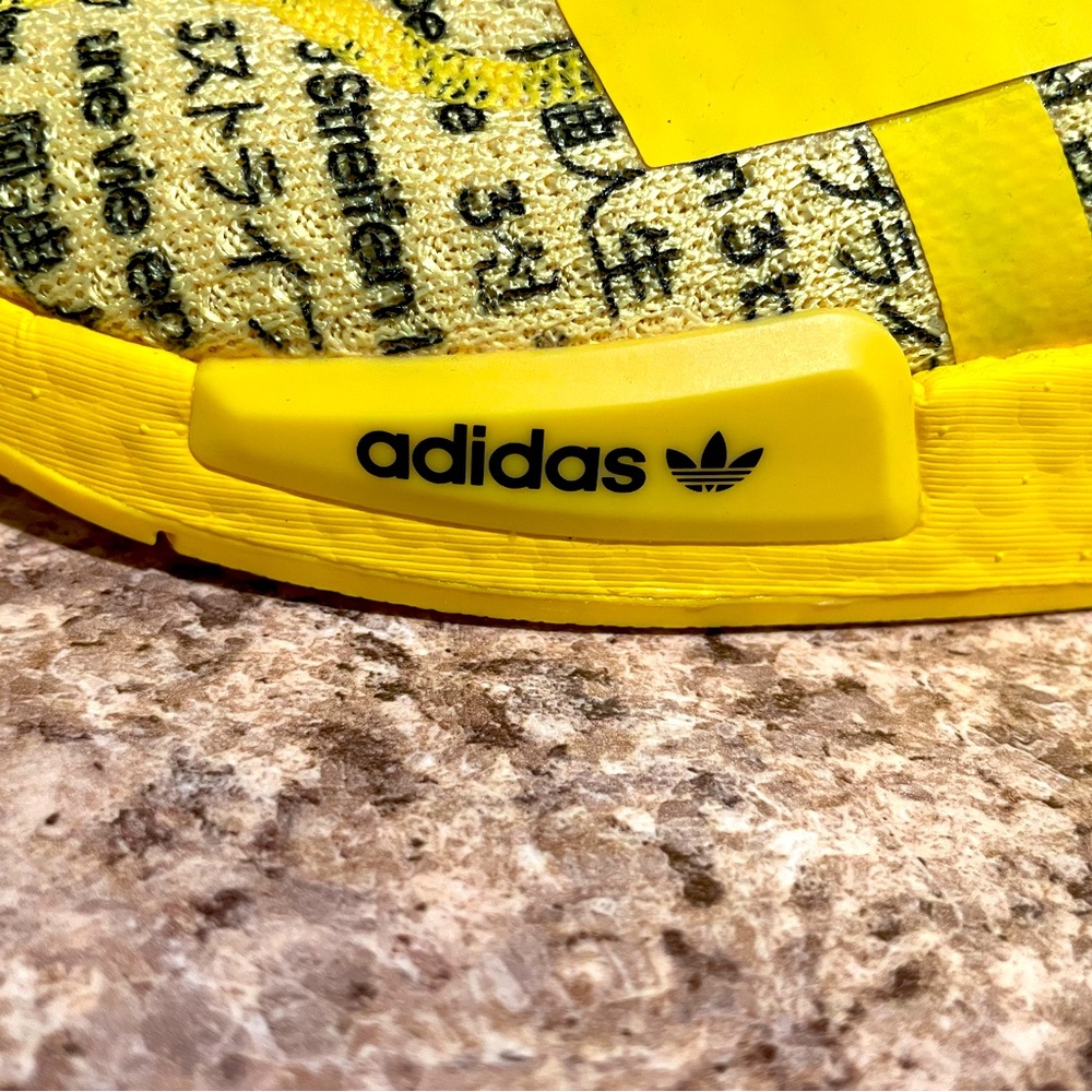 🚨SOLD🚨 NEW Adidas Originals NMD_R1 V2 “All Over Print” Shoes Men’s Size 10.5 - Picture 6 of 7